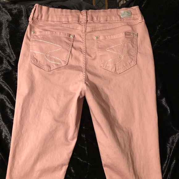 3/$25 Seven7 Skinny Jeans - Picture 5 of 13